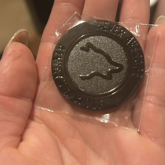 2024 welcome to the pak - wolf pak collectable - Picture 2 of 3